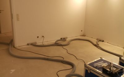 Plate Bauunternehmen Dresden Dämmschichttrocknung mit Aufbau über Randstreifen